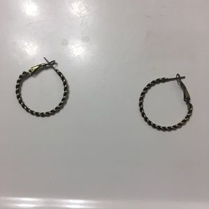 Twisted hoops